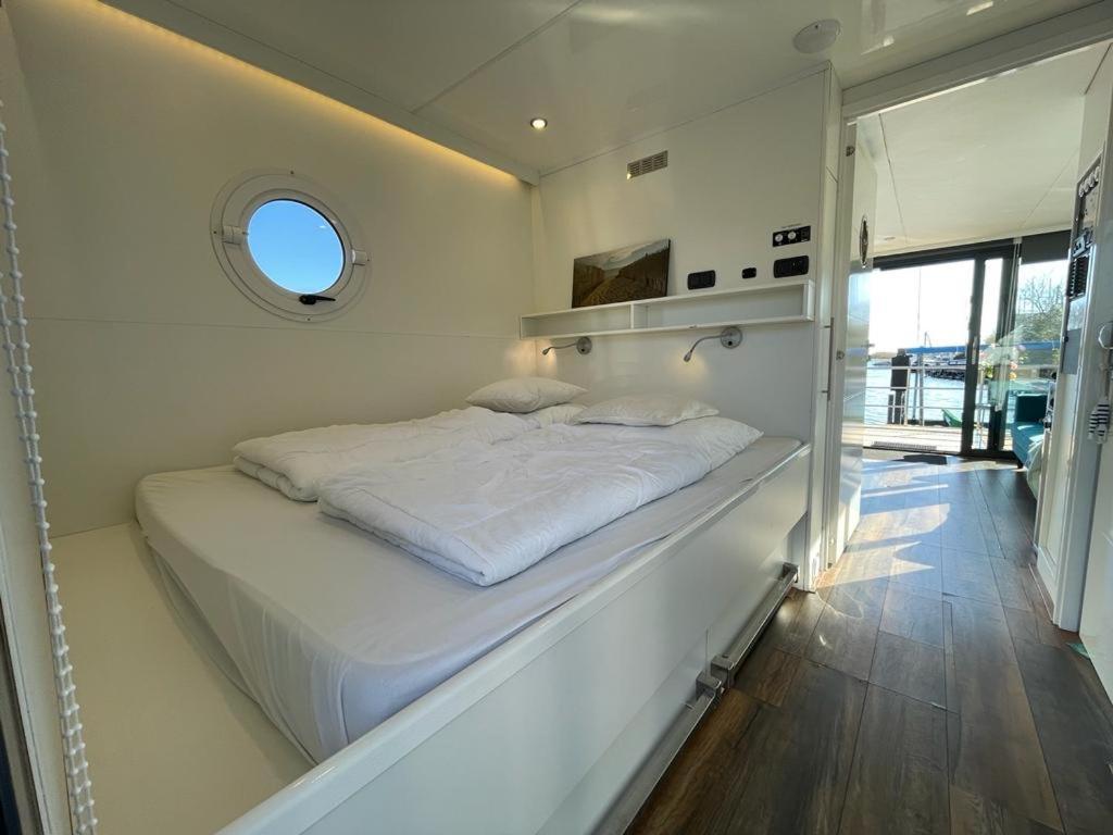 Houseboat Kamperland Ξενοδοχείο Εξωτερικό φωτογραφία